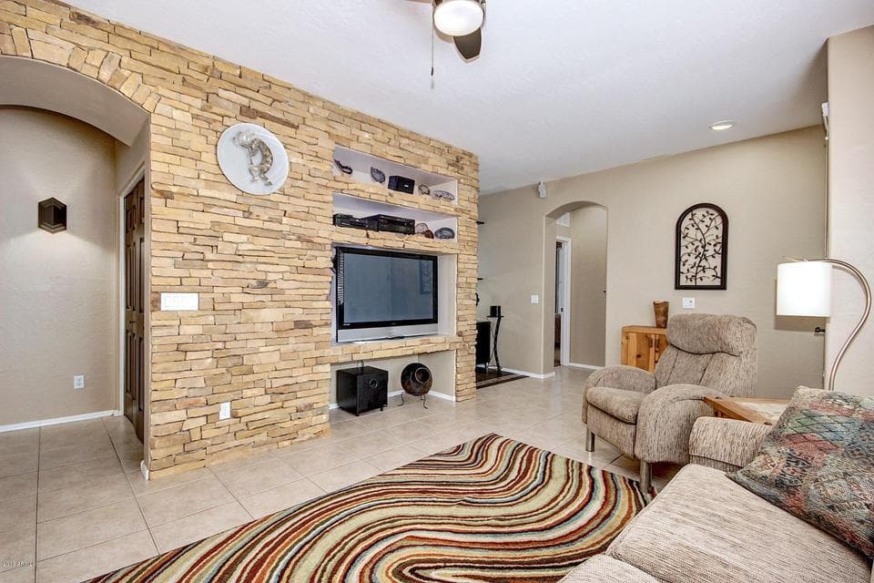 2553 N RAVEN Street, Mesa, AZ 85207 — photo 1 of 15