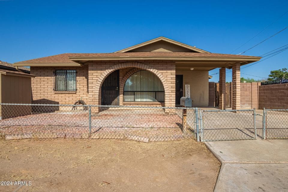 9641 N 13TH Avenue, Phoenix, AZ 85021 — photo 1 of 24