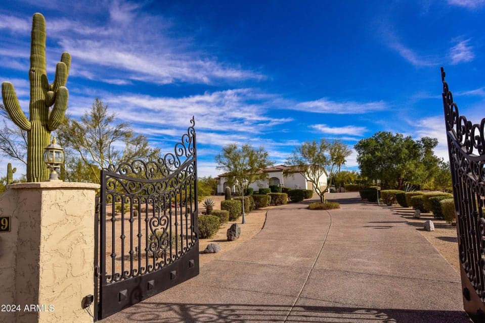 30009 N 58TH Street, Cave Creek, AZ 85331 — photo 1 of 57