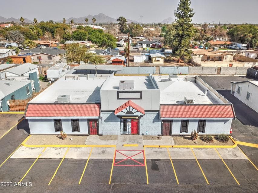 6721 N Black Cyn Highway, Phoenix, AZ 85015 — photo 1 of 45