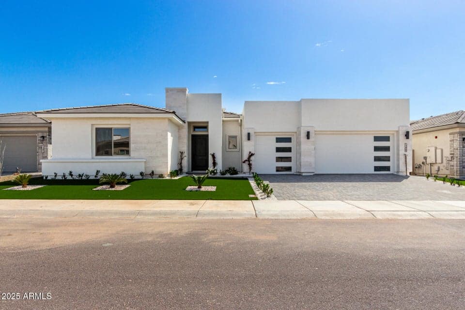 12469 N 93rd Way, Scottsdale, AZ 85260 — photo 1 of 58