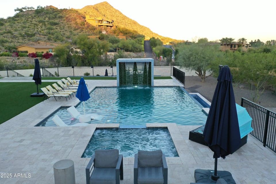7111 N QUARTZ MOUNTAIN Road, Paradise Valley, AZ 85253 — photo 1 of 22