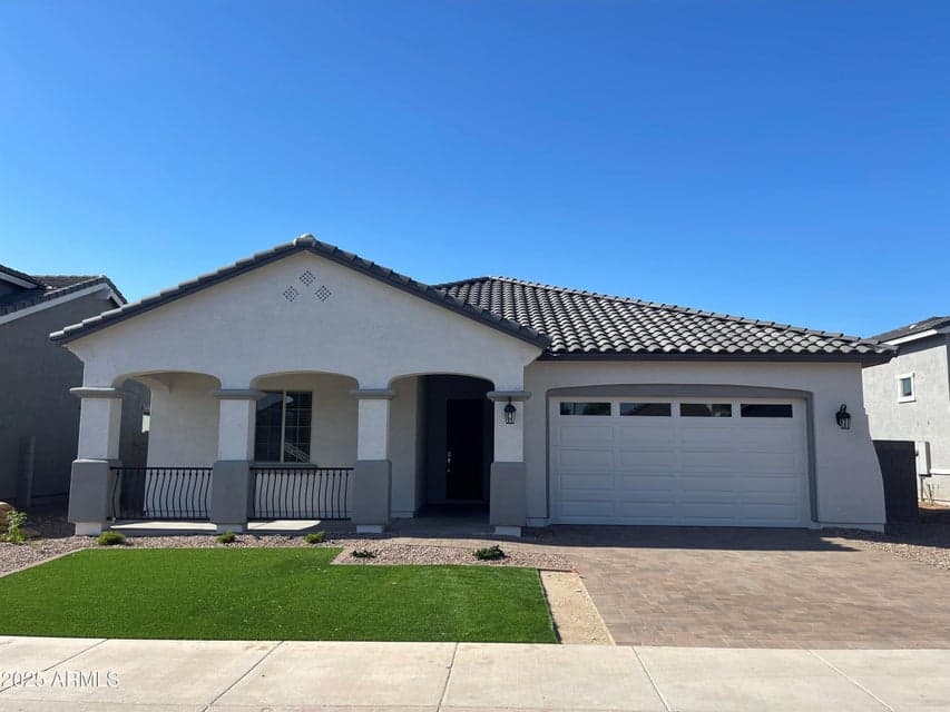 10022 W VERDE Lane, Avondale, AZ 85392 — photo 1 of 26