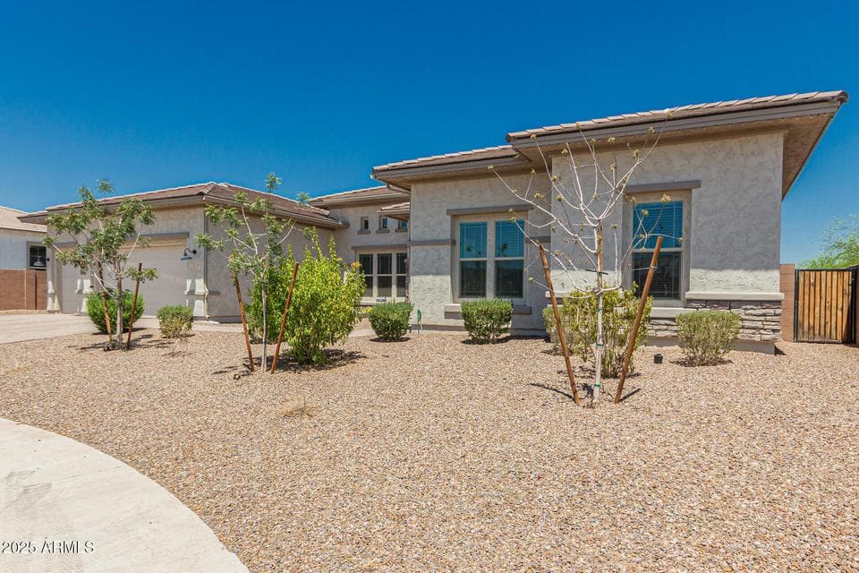 3816 W White Feather Lane, Phoenix, AZ 85083 — photo 1 of 43
