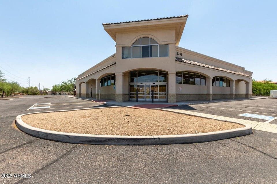 6739 W Cactus Road, Peoria, AZ 85381 — photo 1 of 47
