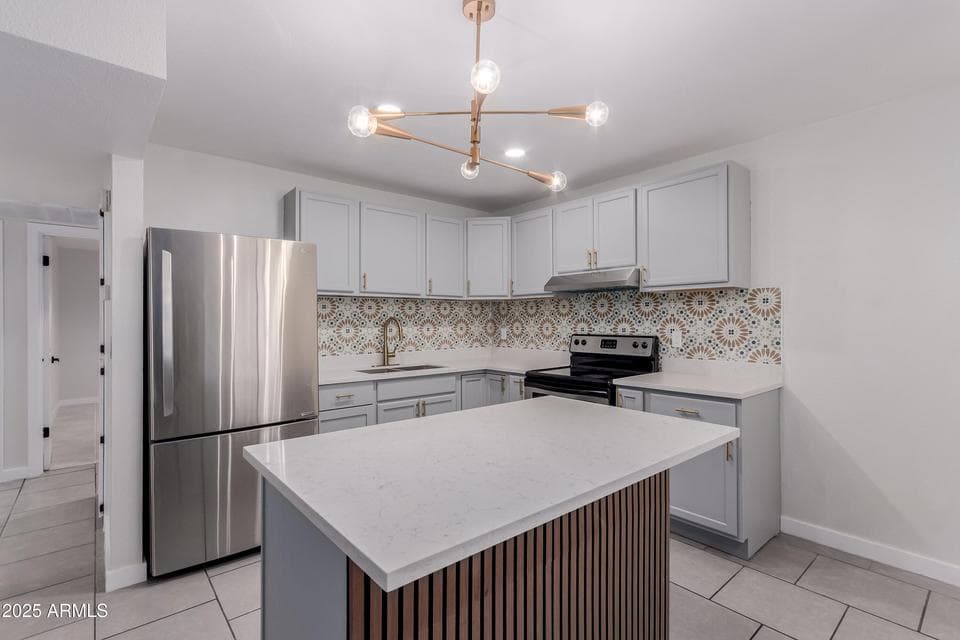 18202 N CAVE CREEK Road 245, Phoenix, AZ 85032 — photo 1 of 13