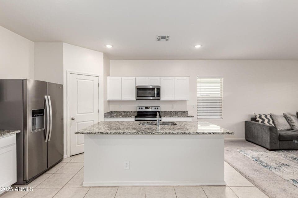 2979 E HOUSTON Drive, San Tan Valley, AZ 85143 — photo 1 of 37