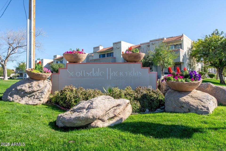 985 N GRANITE REEF Road 140, Scottsdale, AZ 85257 — photo 1 of 3
