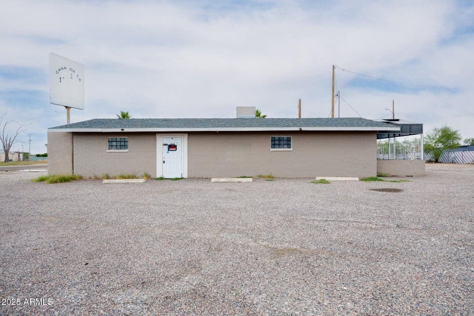 864 E JIMMIE KERR Boulevard, Casa Grande, AZ 85122 — photo 1 of 23