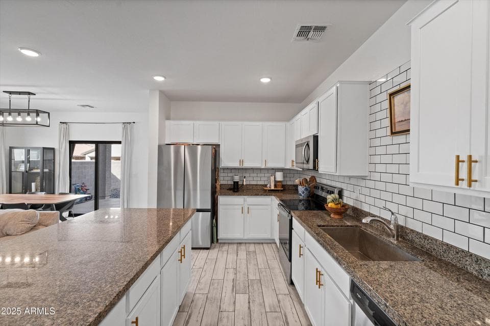 10536 W Encinas Lane, Tolleson, AZ 85353 — photo 1 of 44