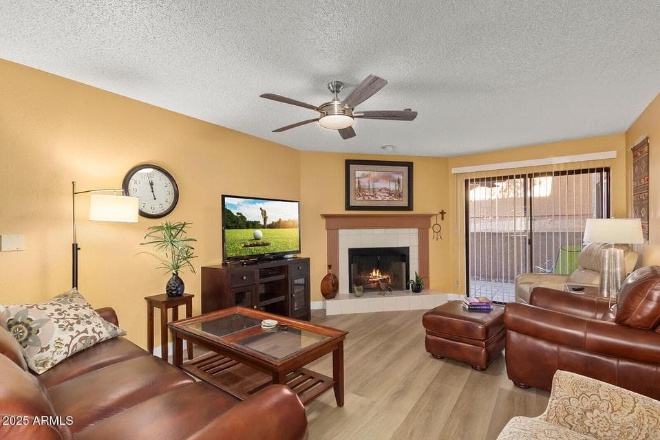 3031 N CIVIC CENTER Plaza 146, Scottsdale, AZ 85251 — photo 1 of 39