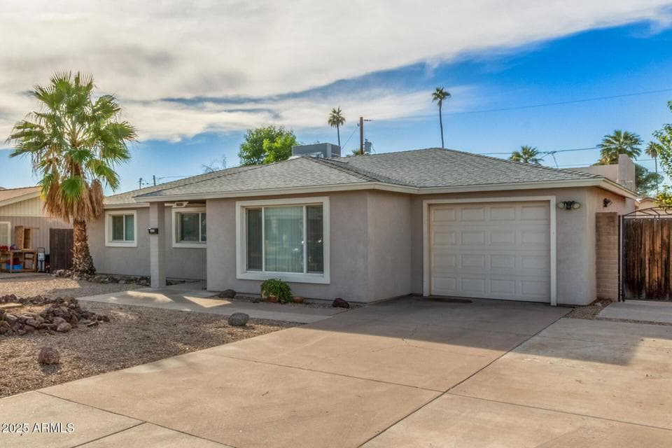 2312 N 31ST Place, Phoenix, AZ 85008 — photo 1 of 21