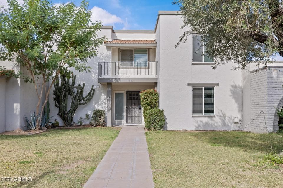 8214 E MCDONALD Drive, Scottsdale, AZ 85250 — photo 1 of 37