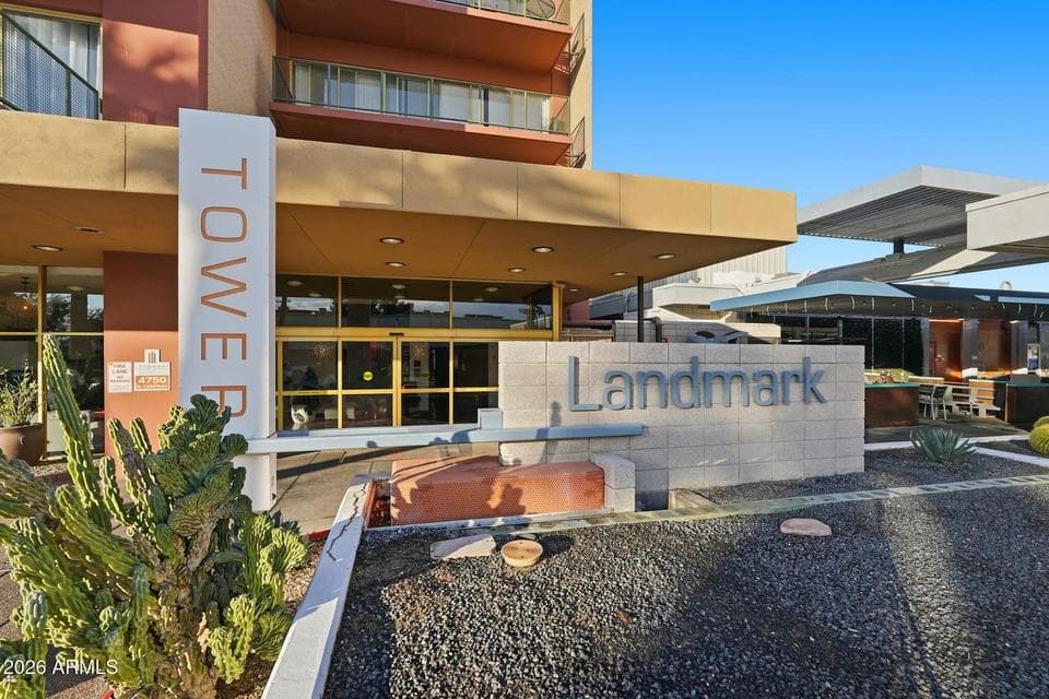 Welcome to Landmark Towers 4750 N Central Avenue Unit 10K Phoenix, Az 85012