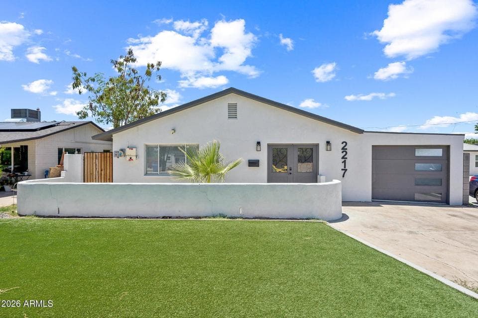 2217 E SHERIDAN Street, Phoenix, AZ 85006 — photo 1 of 19