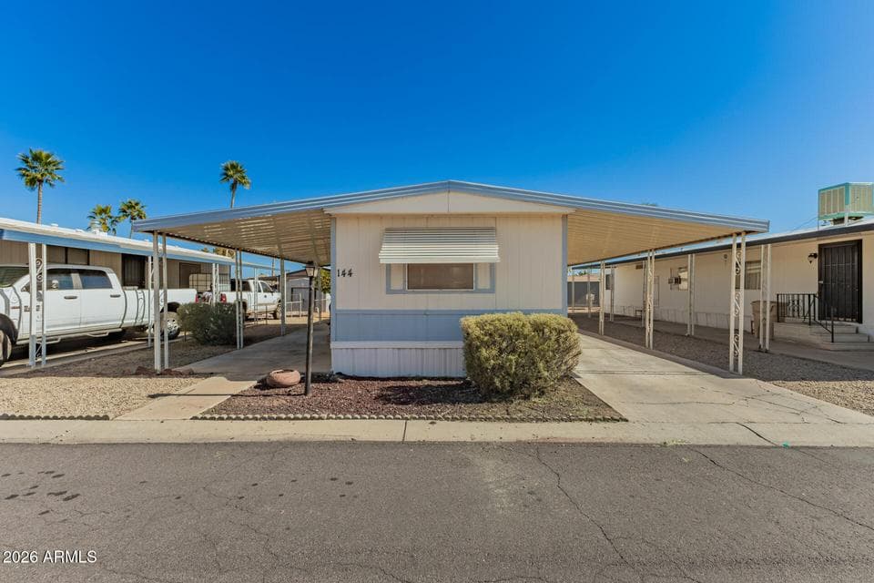 10955 N 79TH Avenue 144, Peoria, AZ 85345 — photo 1 of 29