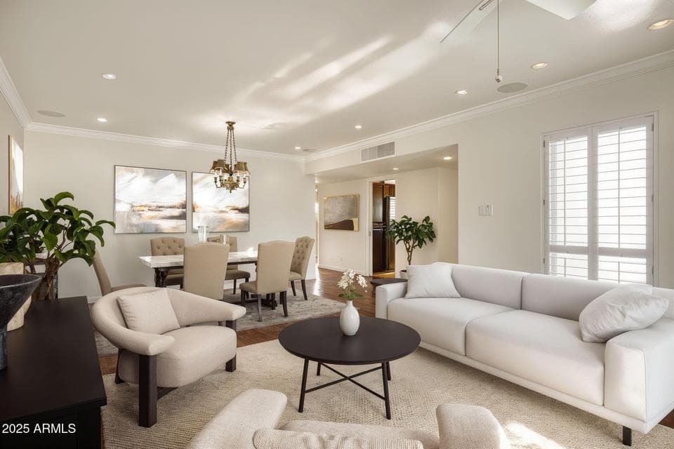 3655 N 5TH Avenue 203, Phoenix, AZ 85013 — photo 1 of 29