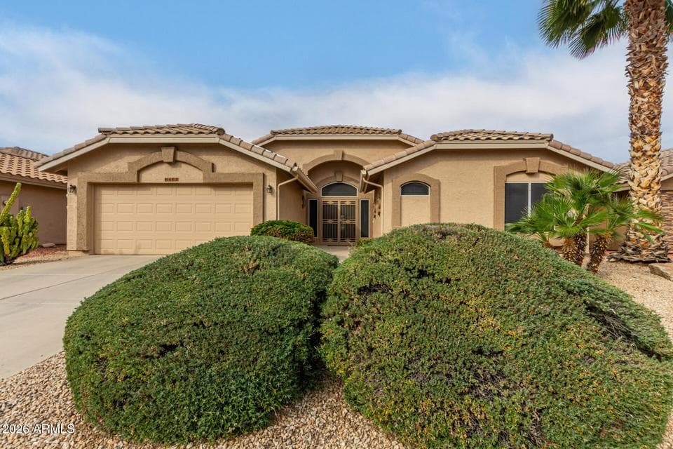 8462 W MCRAE Way, Peoria, AZ 85382 — photo 1 of 39