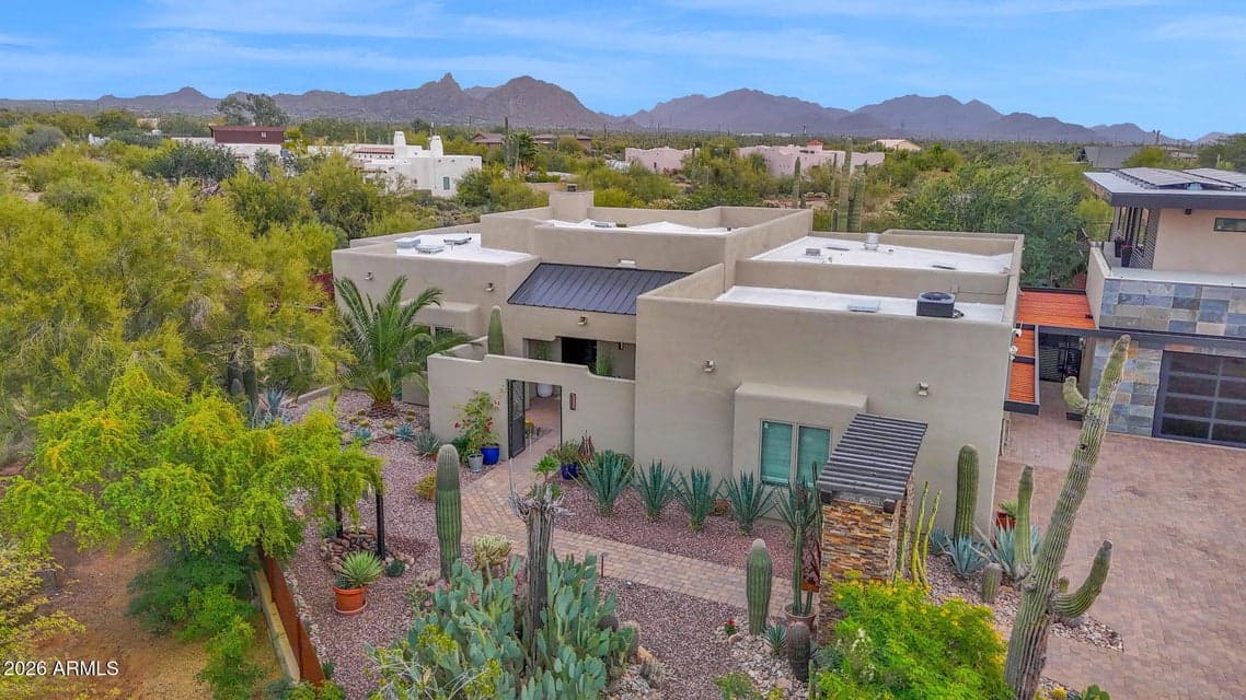 7817 E Dynamite Boulevard, Scottsdale, AZ 85266 — photo 1 of 93