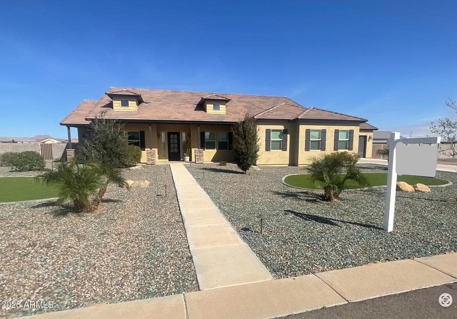 9110 W GARNET MOUNTAIN Drive, Casa Grande, AZ 85194 — photo 1 of 46