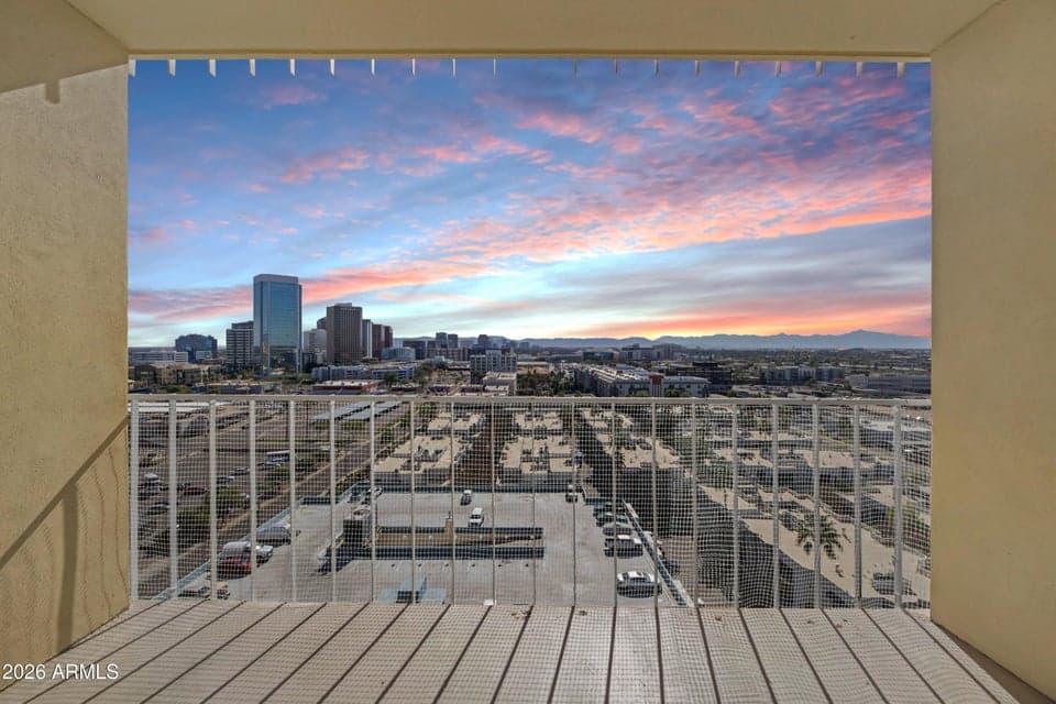 207 W Clarendon Avenue 12A, Phoenix, AZ 85013 — photo 1 of 36