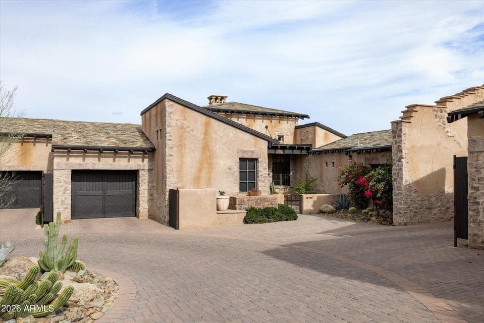 10060 E BLUE SKY Drive, Scottsdale, AZ 85262 — photo 1 of 31