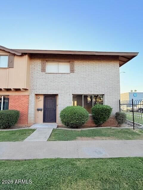 4331 W LAMAR Road, Glendale, AZ 85301 — photo 1 of 22