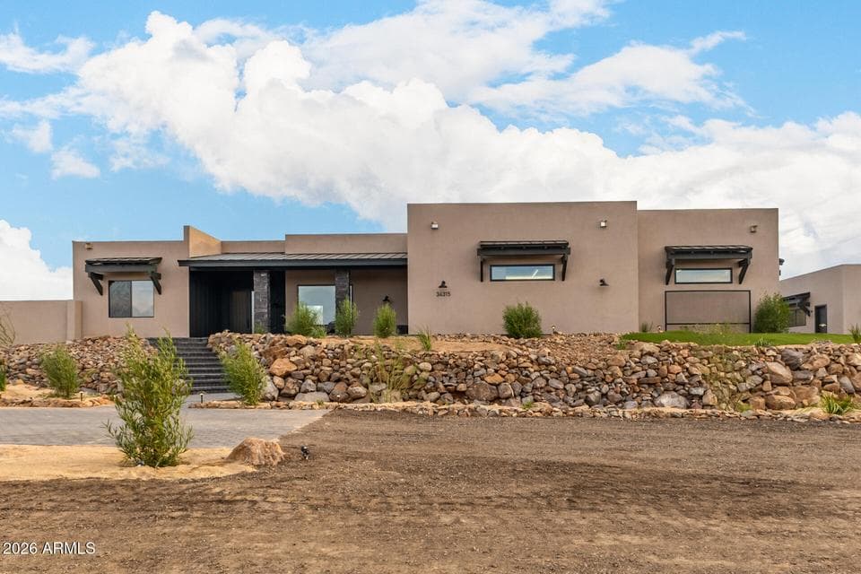 34315 N 5TH Avenue, Phoenix, AZ 85085 — photo 1 of 66
