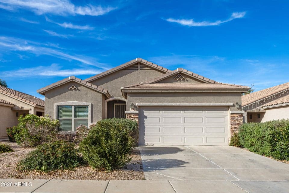 3456 E DENIM Trail, San Tan Valley, AZ 85143 — photo 1 of 31