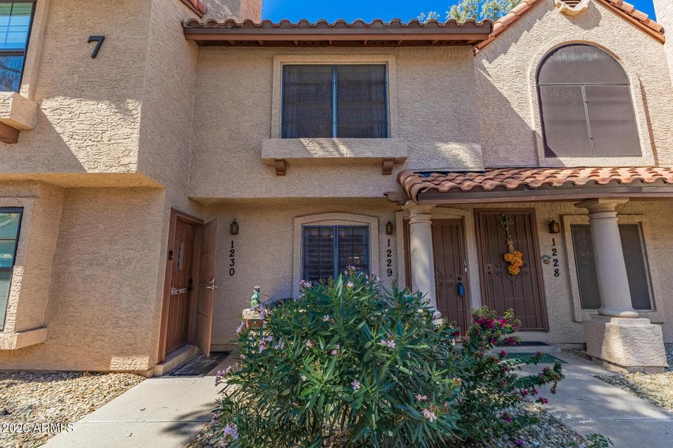 4901 E KELTON Lane 1229, Scottsdale, AZ 85254 — photo 1 of 22
