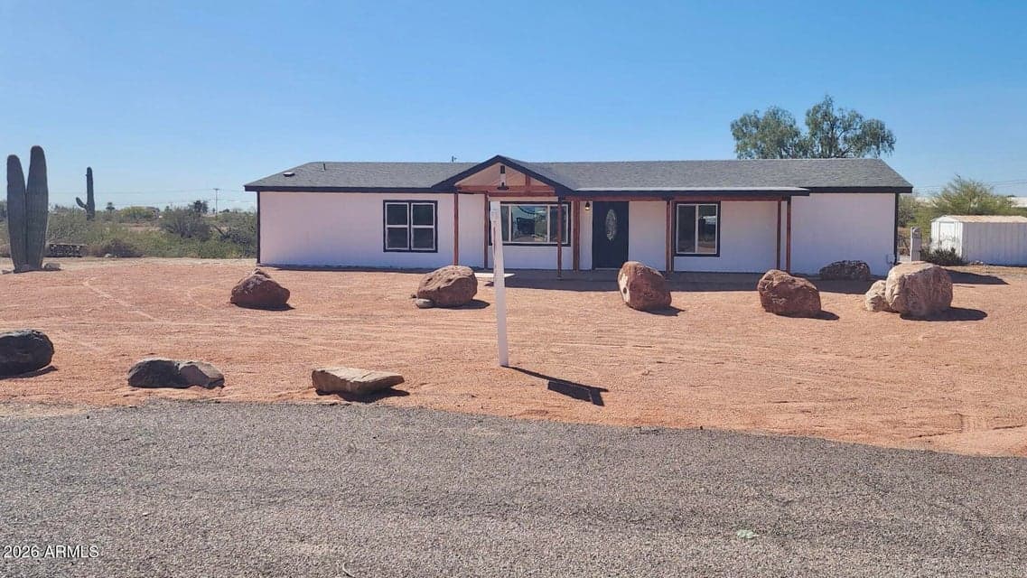1470 S BOWMAN Road, Apache Junction, AZ 85119 — photo 1 of 64