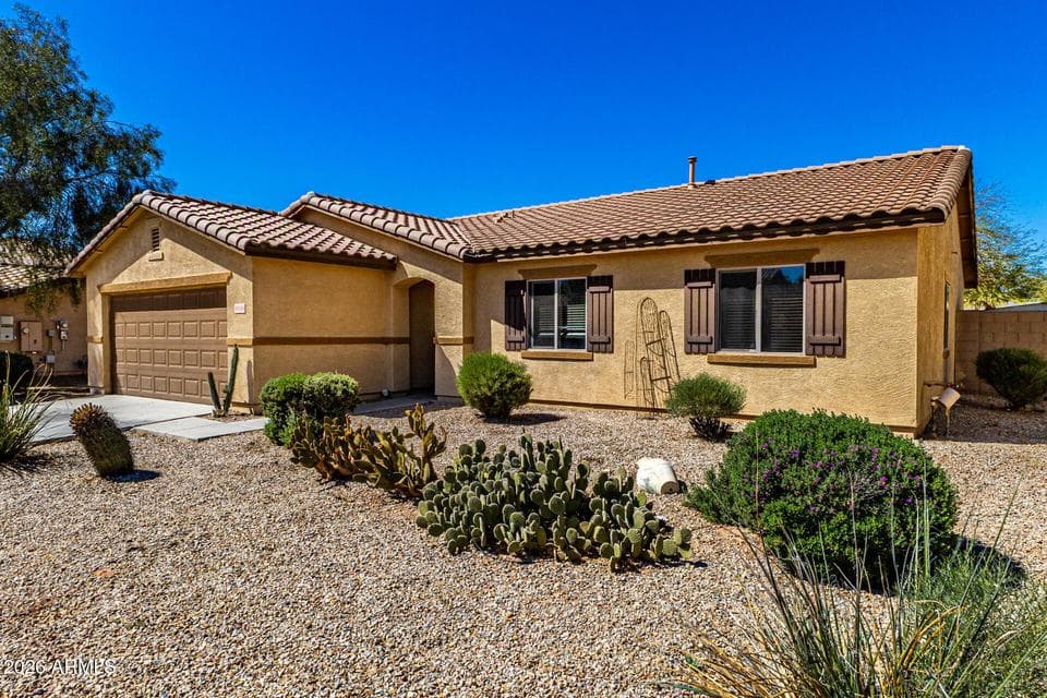 40264 W LOCOCO Street, Maricopa, AZ 85138 — photo 1 of 23