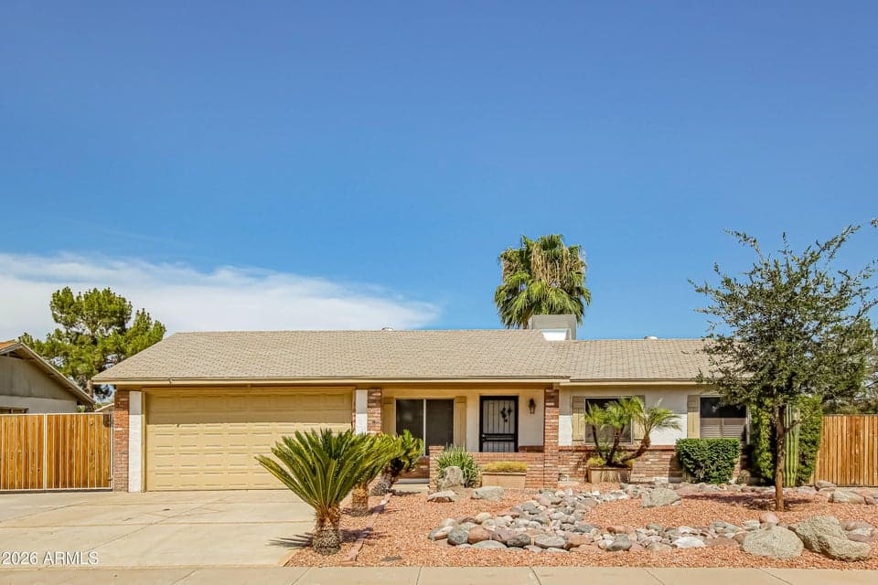 16441 N 62ND Avenue, Glendale, AZ 85306 — photo 1 of 15