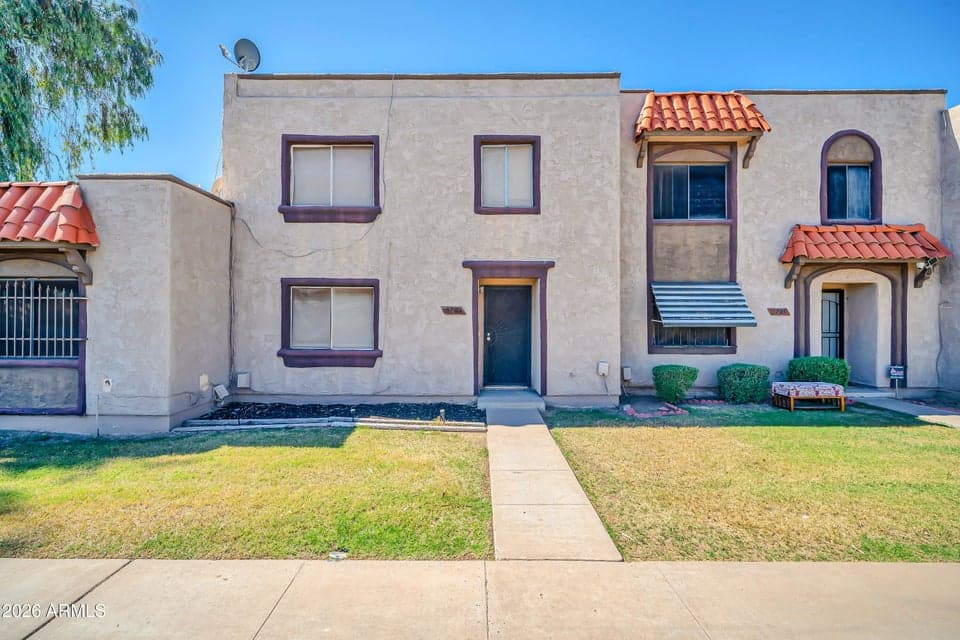 5703 N 43RD Drive, Glendale, AZ 85301 — photo 1 of 36