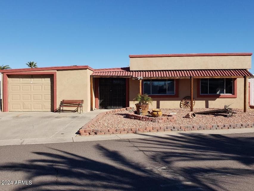 10201 N 99TH Avenue 76C, Peoria, AZ 85345 — photo 1 of 34