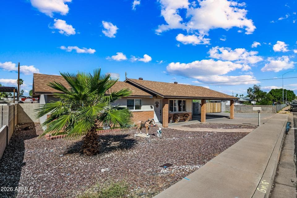 48 N Maple, Mesa, AZ 85205 — photo 1 of 52