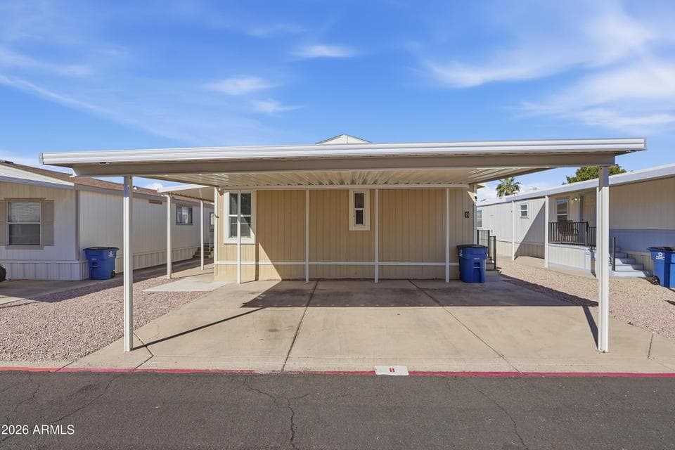 2140 E Michigan Avenue 8, Phoenix, AZ 85022 — photo 1 of 29