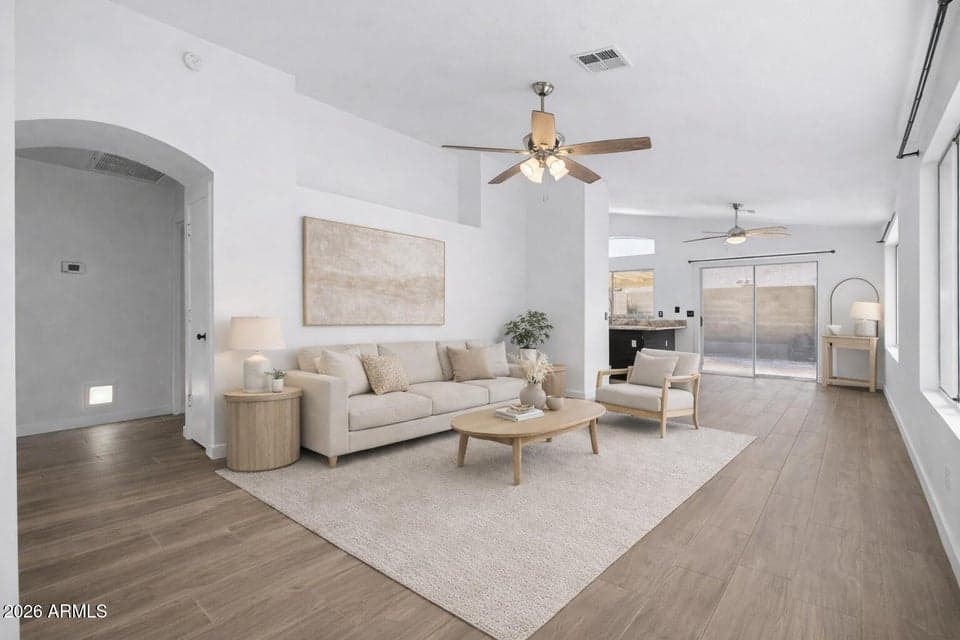 109 W MOHAWK Drive, Phoenix, AZ 85027 — photo 1 of 23