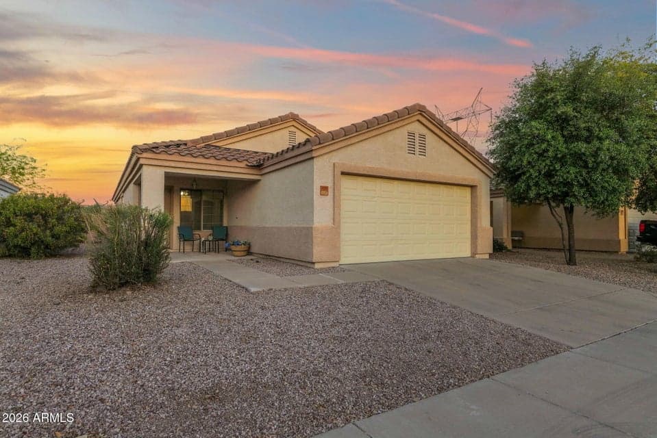 429 S Labelle, Mesa, AZ 85208 — photo 1 of 35
