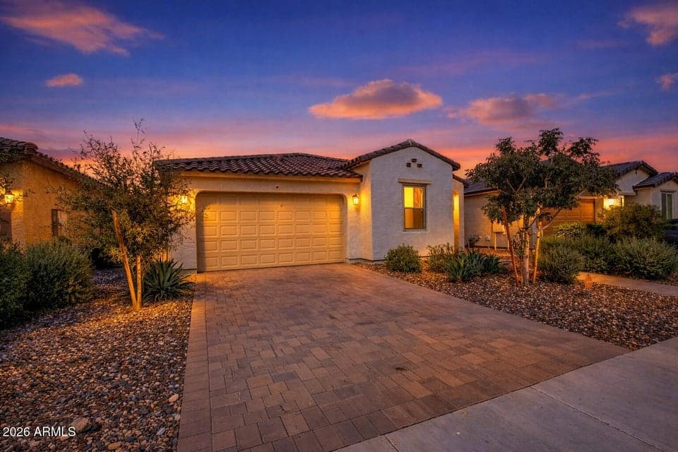 11940 W WIER Avenue, Avondale, AZ 85323 — photo 1 of 23