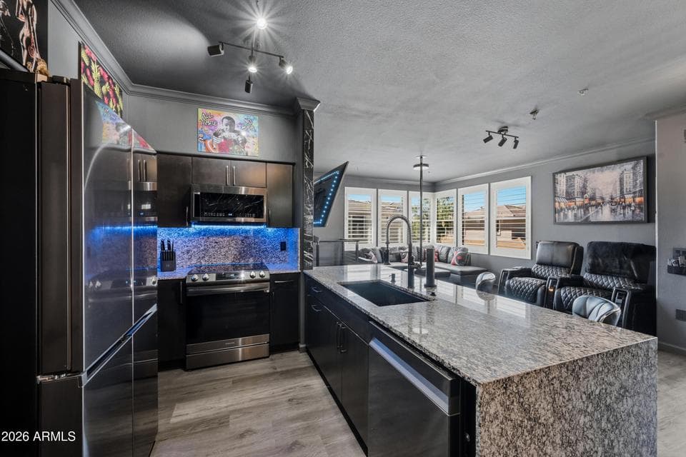 19777 N 76TH Street 2225, Scottsdale, AZ 85255 — photo 1 of 26