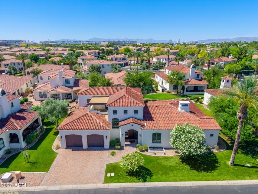 1777 W OCOTILLO Road 32, Chandler, AZ 85248 — photo 1 of 89