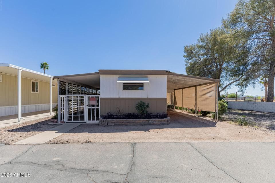 654 E RANCH Road 62, San Tan Valley, AZ 85140 — photo 1 of 24