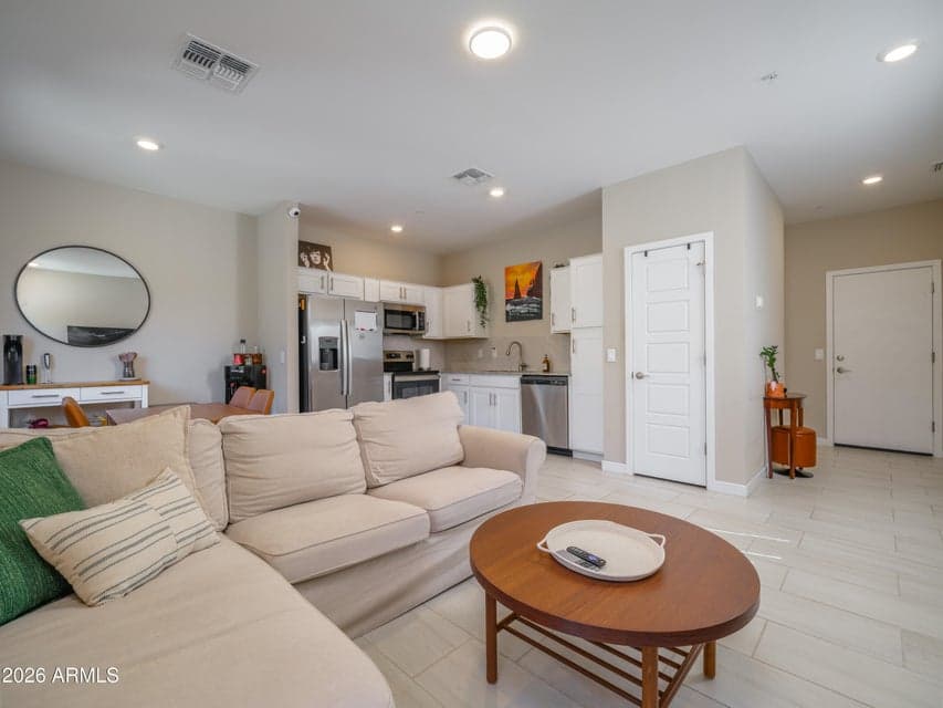 2170 W HARMONT Drive, Phoenix, AZ 85021 — photo 1 of 32