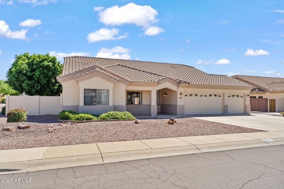 8841 W PORT ROYALE Lane, Peoria, AZ 85381 — photo 1 of 75