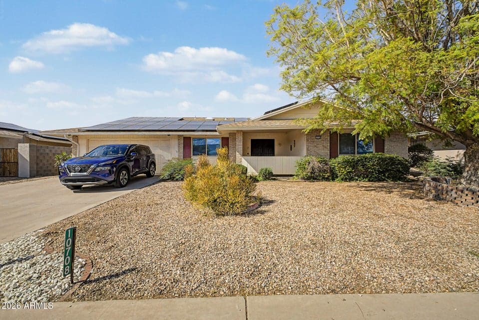 10708 W CAMELOT Circle, Sun City, AZ 85351 — photo 1 of 35