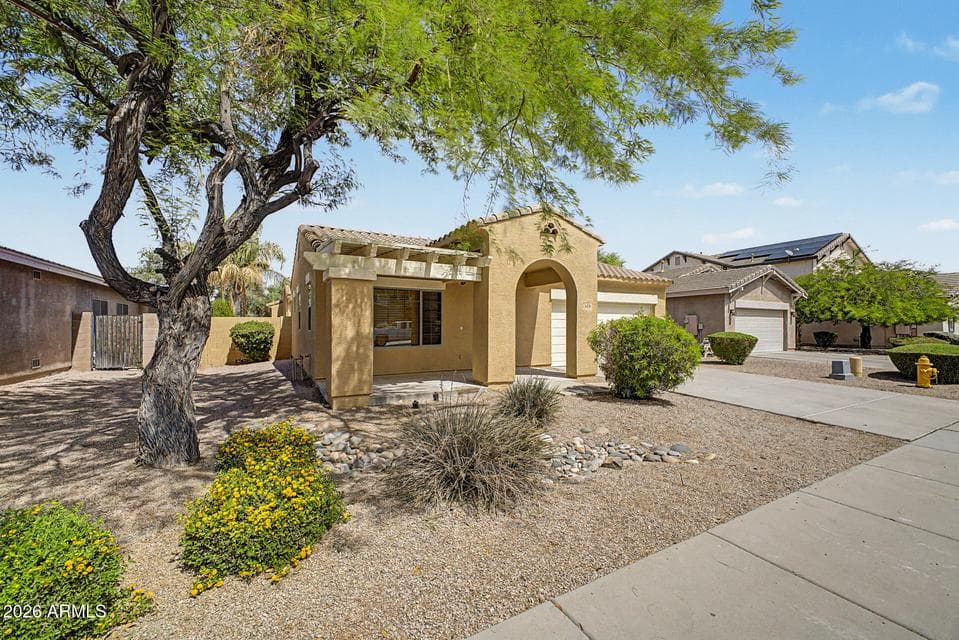 3456 E VERNON Street, Gilbert, AZ 85298 — photo 1 of 31