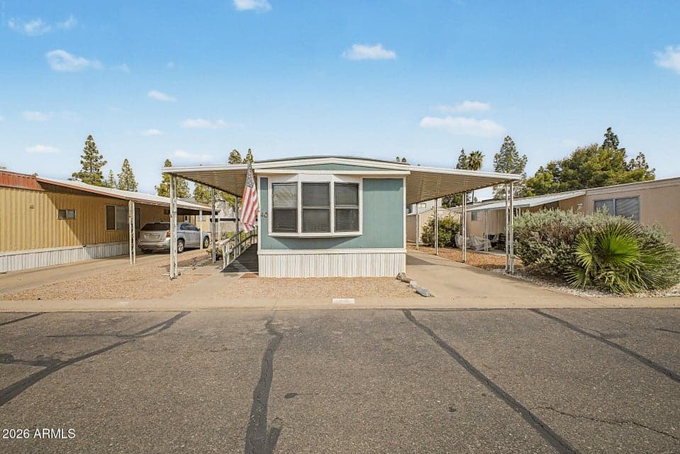 535 S ALMA SCHOOL Road 40, Mesa, AZ 85210 — photo 1 of 33