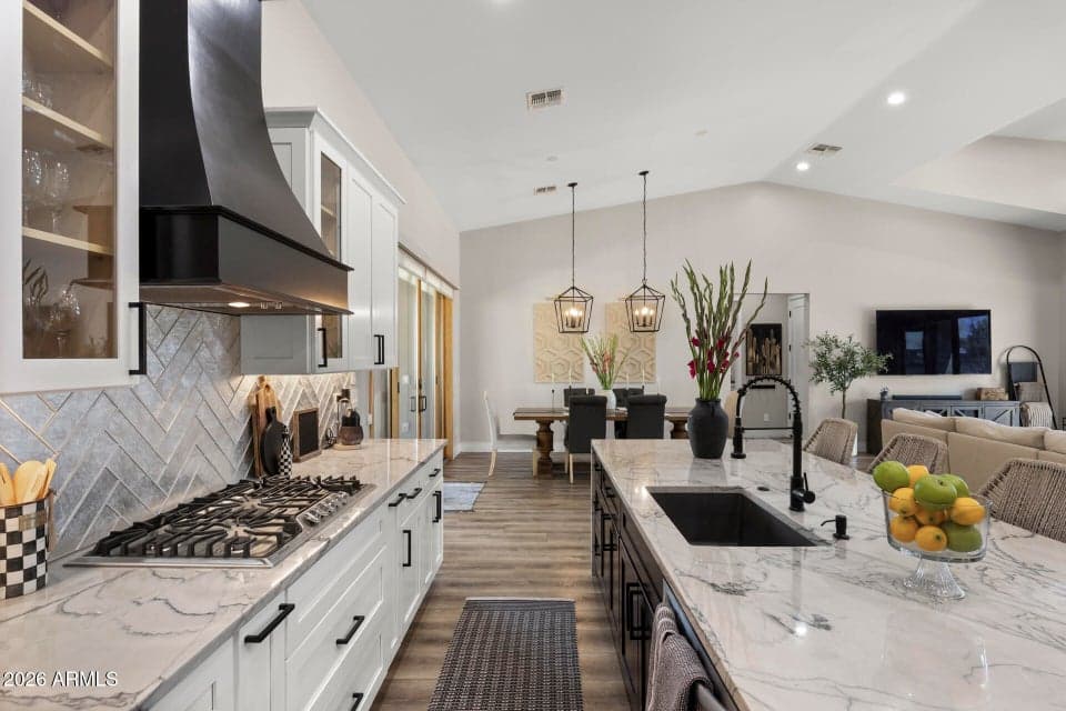 3927 N 13TH Place, Phoenix, AZ 85014 — photo 1 of 48