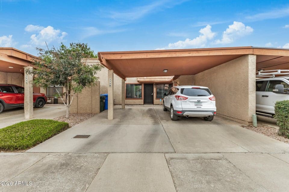 5209 N 18TH Drive, Phoenix, AZ 85015 — photo 1 of 34